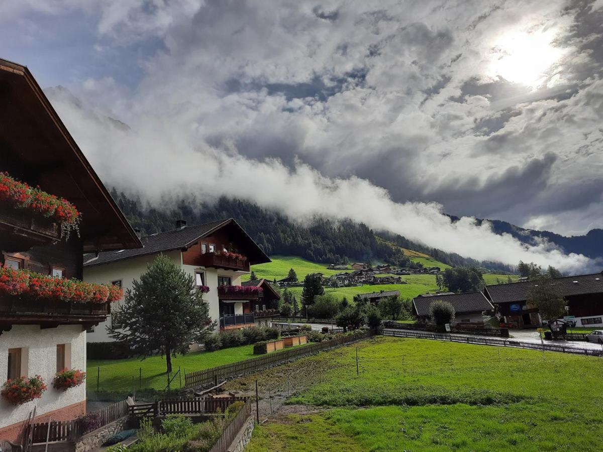 Ferienhaus Enzian Appartement Prägraten Buitenkant foto