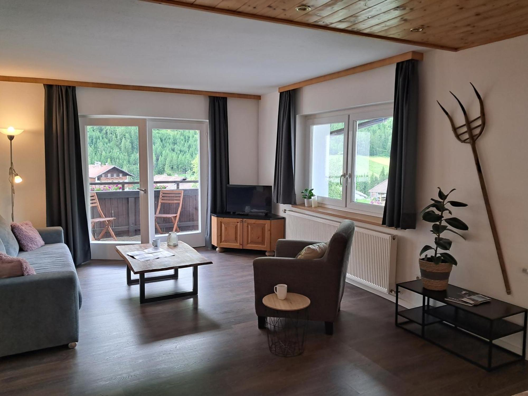 Ferienhaus Enzian Prägraten Kamer foto
