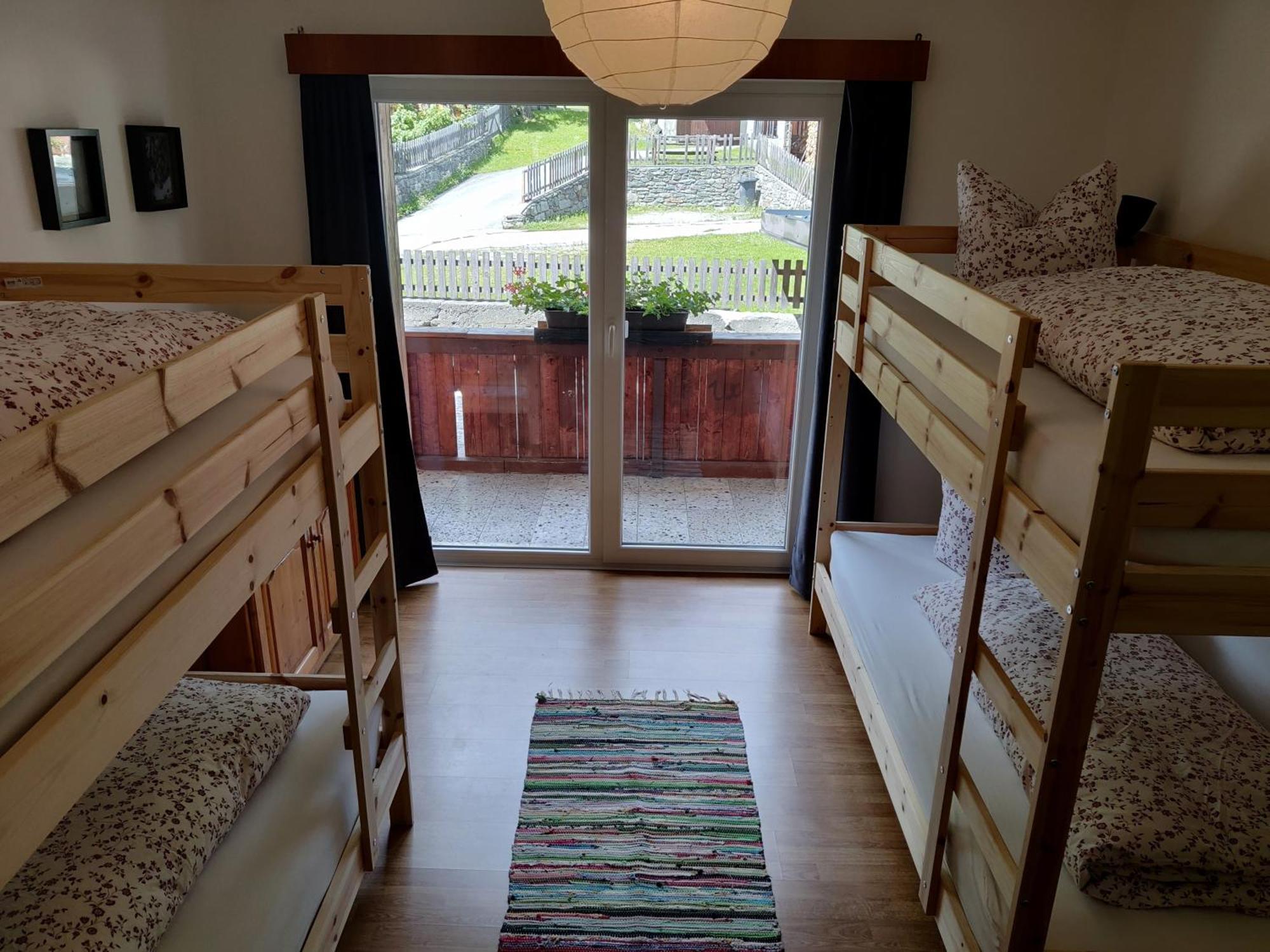 Ferienhaus Enzian Prägraten Kamer foto