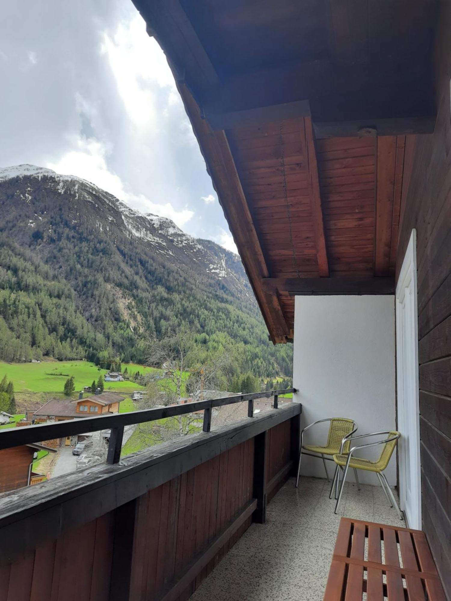 Ferienhaus Enzian Prägraten Kamer foto